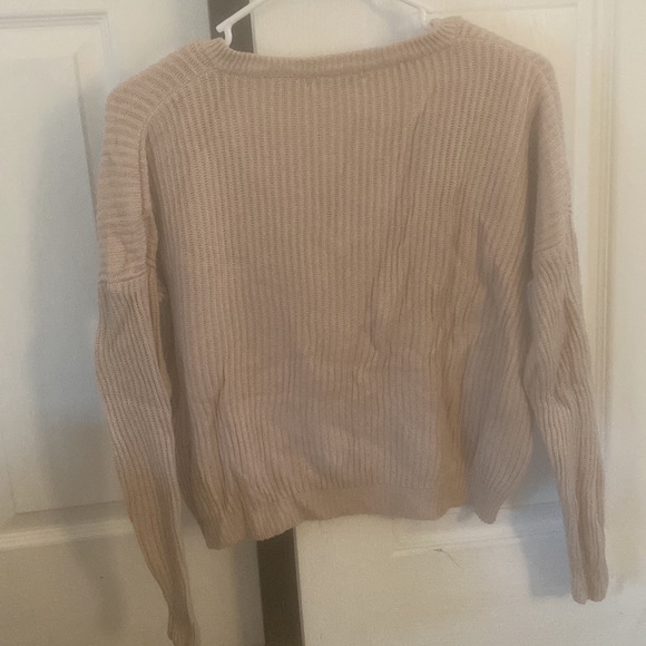 Brandy Melville OS Pink Sweater - Picture 2 of 3